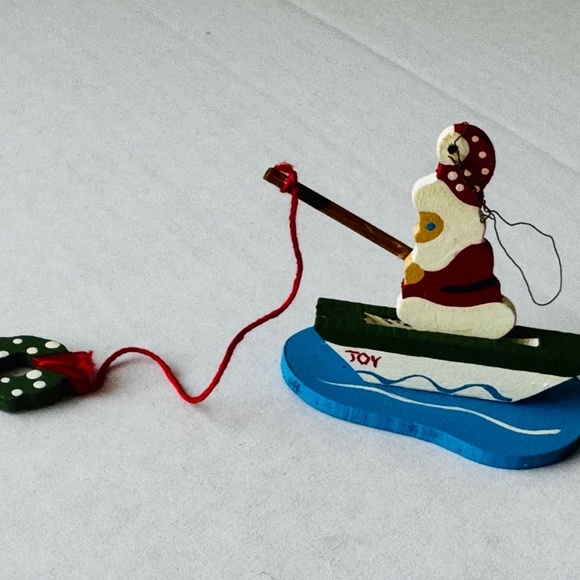Vintage Emgee Hawaii Wood Christmas Ornament Santa Fishing Boat JOY Wreath RARE - Picture 6 of 10